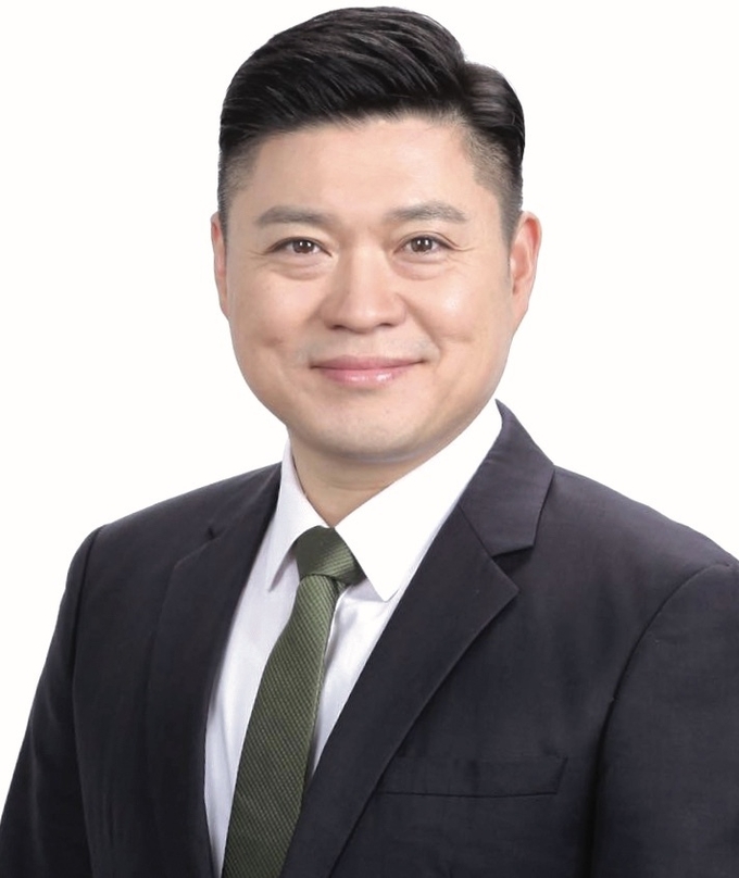 사단법인 한국영화인총연합회 이규희 초대지부장. 이규희 지부장은 수원대학교와 서강대학교 언론대학원에서 연극영화를 전공하고 단국대 일반대학원 문화예술학과 박사수료인 이규희 초대 지부장은 현재 액터스엘아트센터학원 대표와 경희대 겸임교수를 역임하고 있다. 이 지부장은 “오산이 문화도시로 나아가는 데 작은 보탬이 되고 싶다”고 포부를 밝혔다.