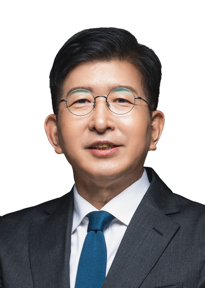 이상식 국회의원이 경찰의 신분증 분실에 대해 국정감사에서 지적했다고 밝혔다. 이 의원실에 따르면 서울청1105건, 경기남부청 659건, 부산청 394건 등의 순이었다. 