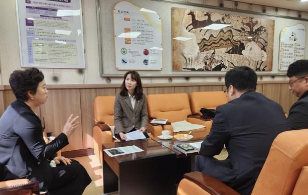 경기도의회 이인애 의원, 고양시 신원중·목암초 방문하여 교육 환경 개선 논의