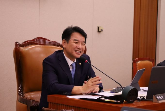 더불어민주당 문진석 의원(충남 천안시갑, 국토교통위원회 간사)