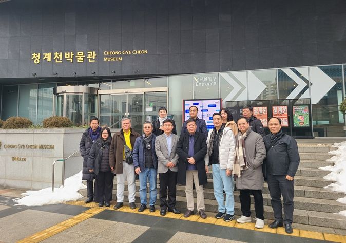 하노이 시 대표단 청계천박물관 방문