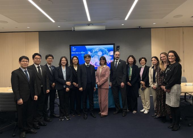 질병관리청-UKHSA(가운데 임승관 질병관리청장과 수잔 홉킨스 UKHSA 청장)